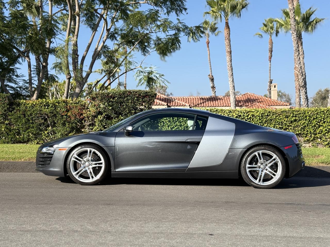 2008 Audi R8 photo 2