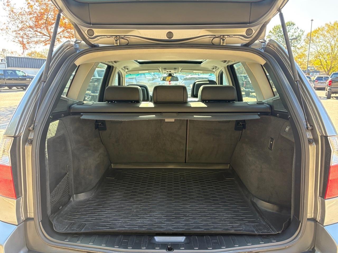 2008 BMW X3 3.0si AWD, PANORAMIC MOONROOF, HEATED STEERING WHEEL & SEATS, ROOF RACKS, POWER SEATS, WEATHER FLOOR MATS, ONLY 83K MILES, CLEAN CARFAX, LOCAL TRADE SERVICE RECORDS!!! Virginia Beach VA