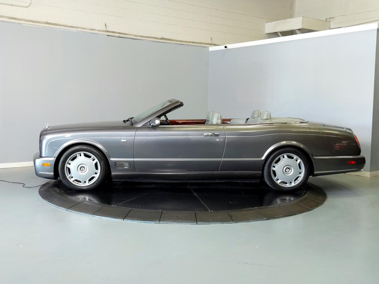 2008 Bentley Azure photo 12
