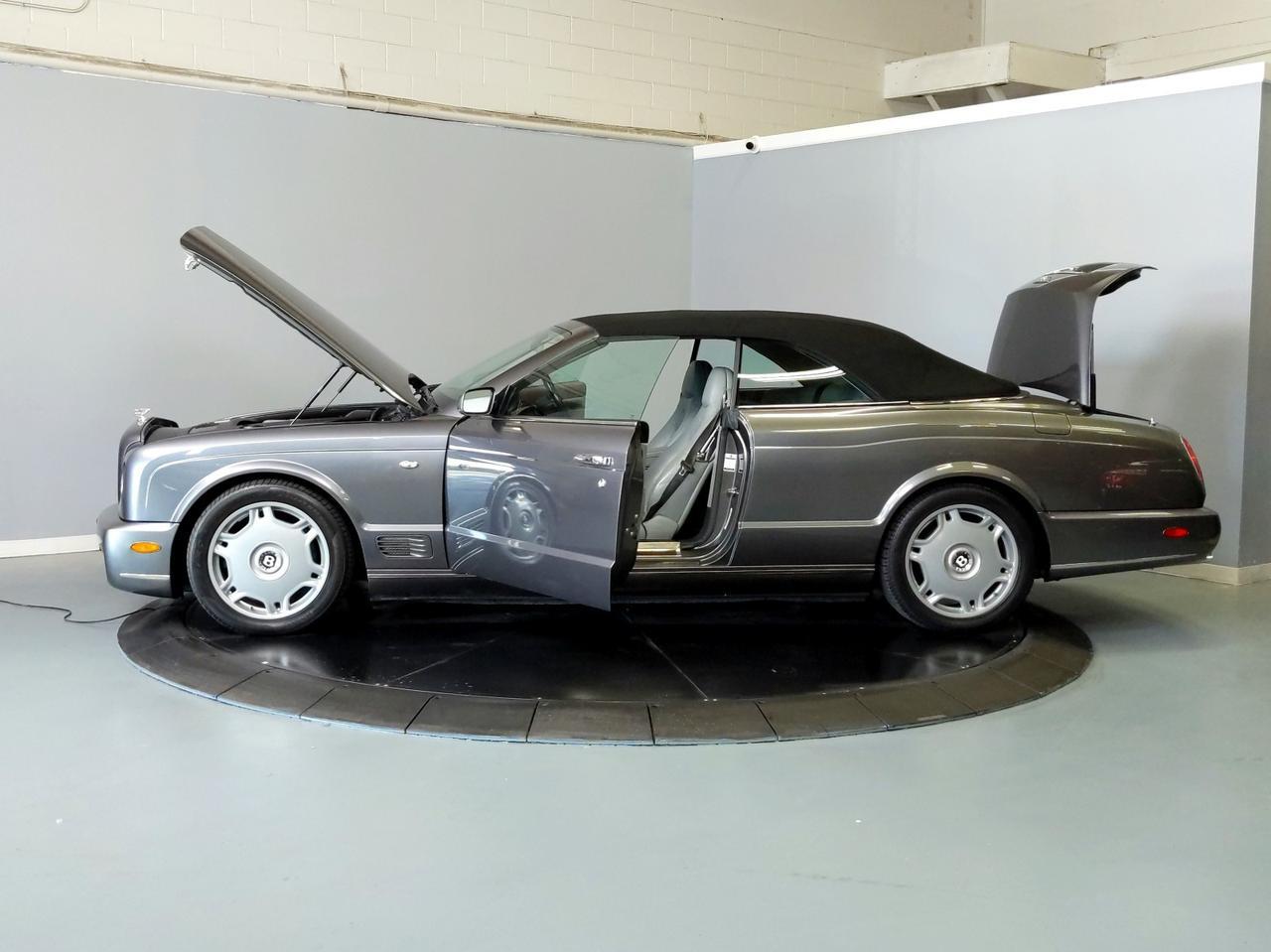 2008 Bentley Azure photo 20