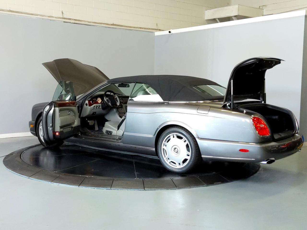 2008 Bentley Azure photo 21