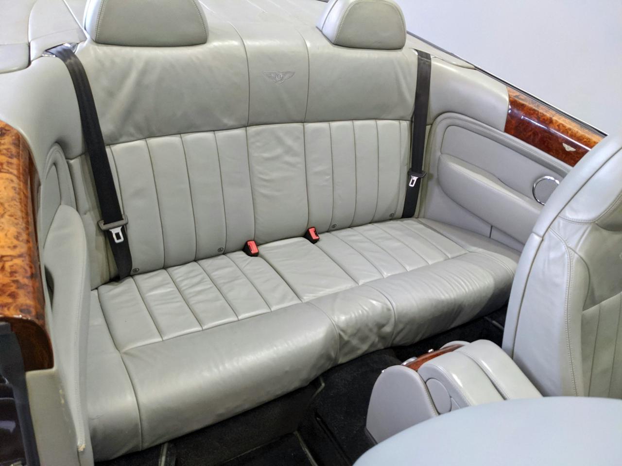 2008 Bentley Azure photo 34