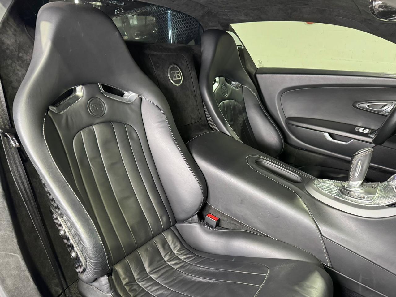 2008 Bugatti Veyron 1 of 2 Linea Vivere by Mansory!! HRE forged wheels, Burmester audio AND MUCH MORE!! Fort Lauderdale FL