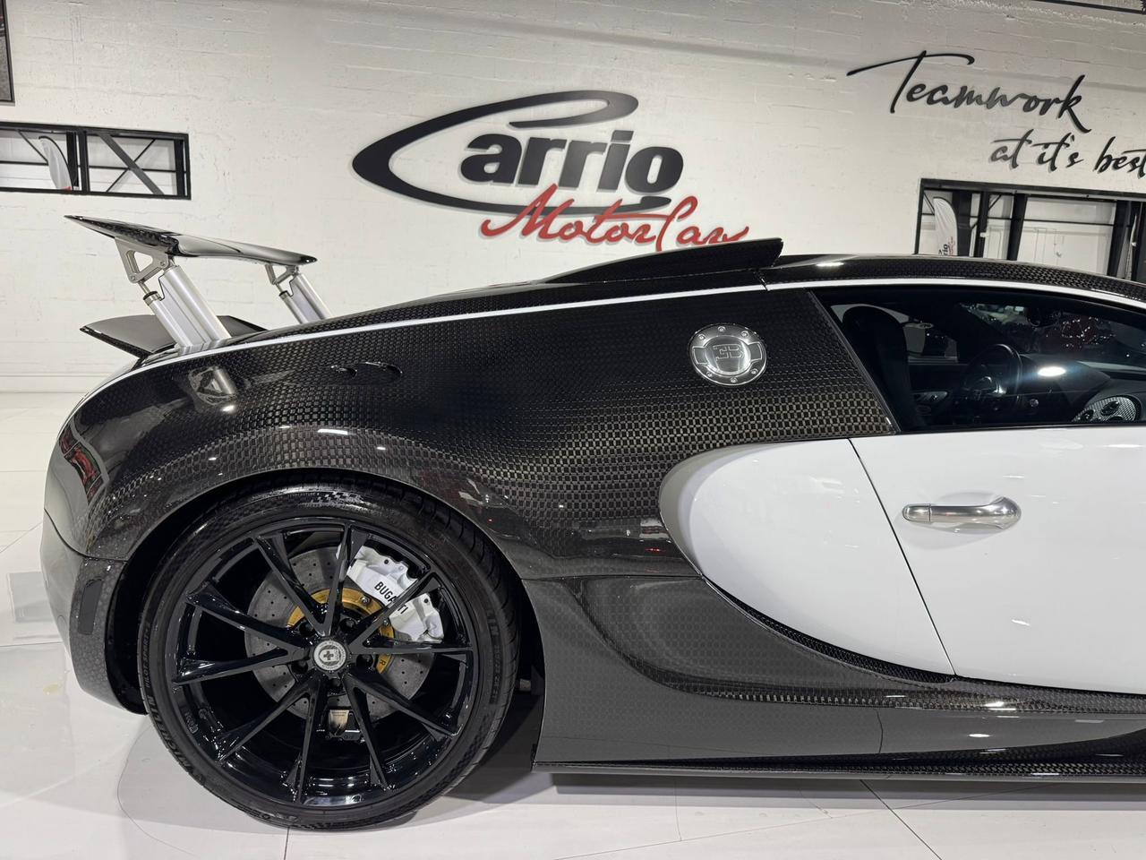 2008 Bugatti Veyron 1 of 2 Linea Vivere by Mansory!! HRE forged wheels, Burmester audio AND MUCH MORE!! Fort Lauderdale FL