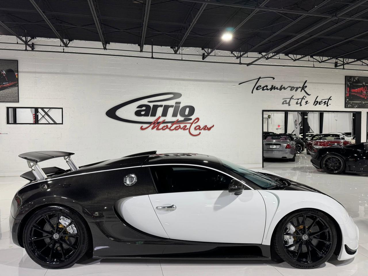 2008 Bugatti Veyron 1 of 2 Linea Vivere by Mansory!! HRE forged wheels, Burmester audio AND MUCH MORE!! Fort Lauderdale FL