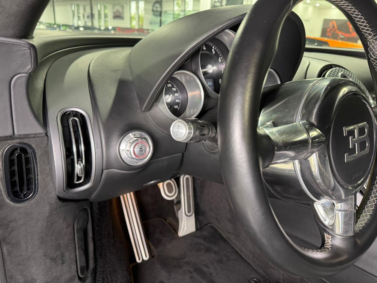 2008 Bugatti Veyron 1 of 2 Linea Vivere by Mansory!! HRE forged wheels, Burmester audio AND MUCH MORE!! Fort Lauderdale FL