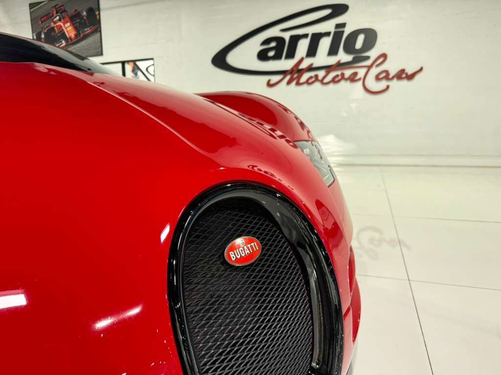 2008 Bugatti Veyron Italian Red paint, full PPF, custom interior, Ryft forged wheels/exhaust system AND MORE!!! Fort Lauderdale FL