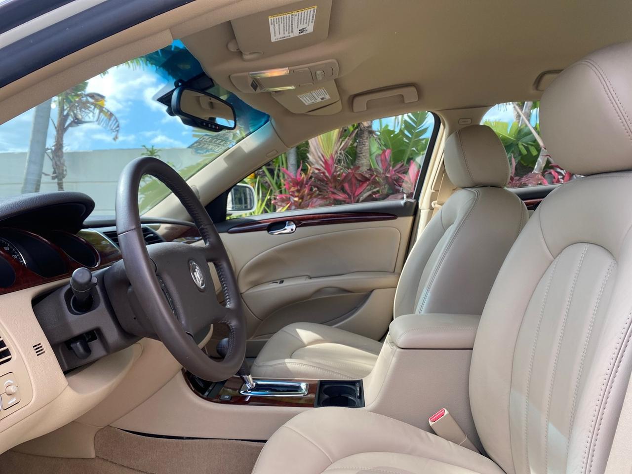 2008 Buick Lucerne CXL LOW MILES 40,989 1 OWNER Pompano Beach FL