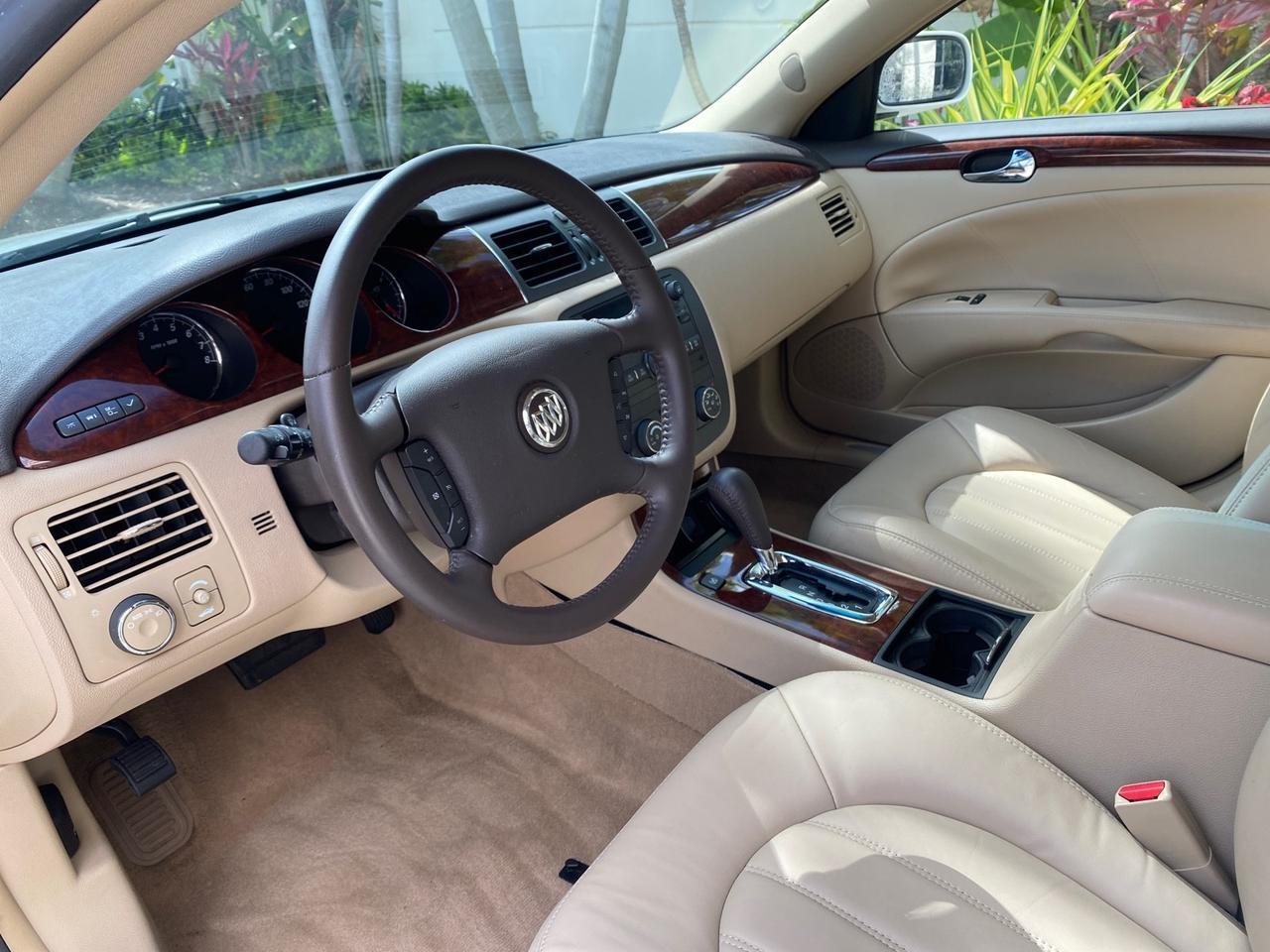 2008 Buick Lucerne CXL LOW MILES 40,989 1 OWNER Pompano Beach FL