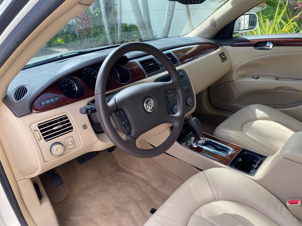 2008 Buick Lucerne CXL LOW MILES 40,989 1 OWNER Pompano Beach FL