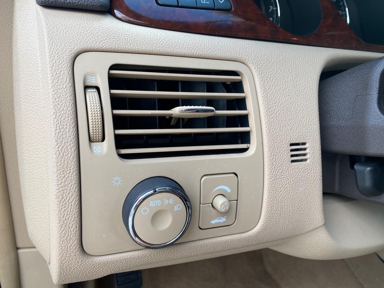 2008 Buick Lucerne CXL LOW MILES 40,989 1 OWNER Pompano Beach FL