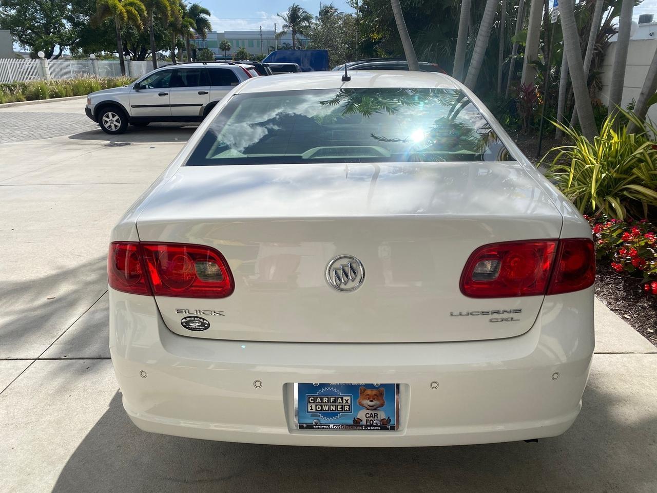 2008 Buick Lucerne CXL LOW MILES 40,989 1 OWNER Pompano Beach FL
