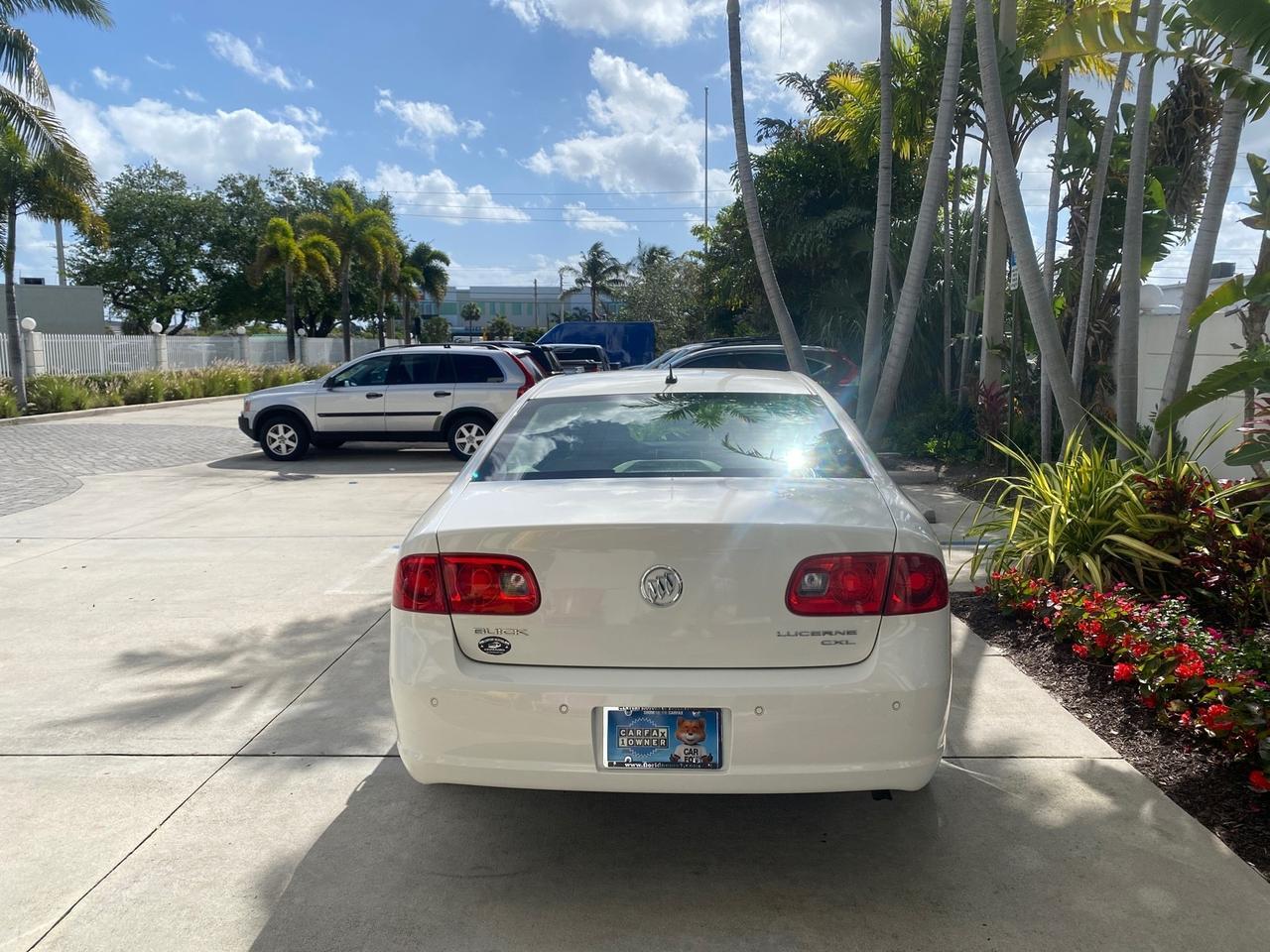 2008 Buick Lucerne CXL LOW MILES 40,989 1 OWNER Pompano Beach FL