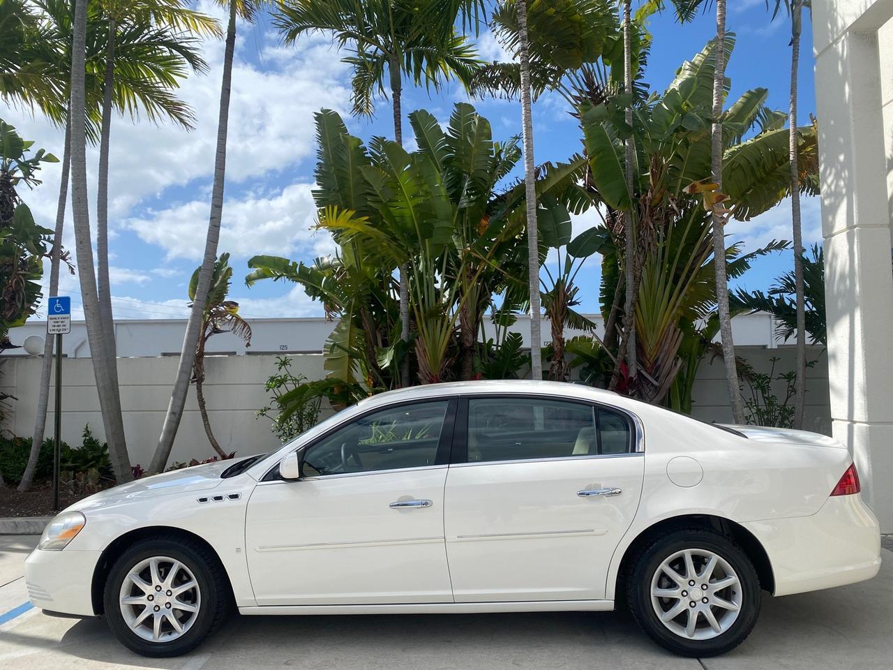 2008 Buick Lucerne CXL LOW MILES 40,989 1 OWNER Pompano Beach FL