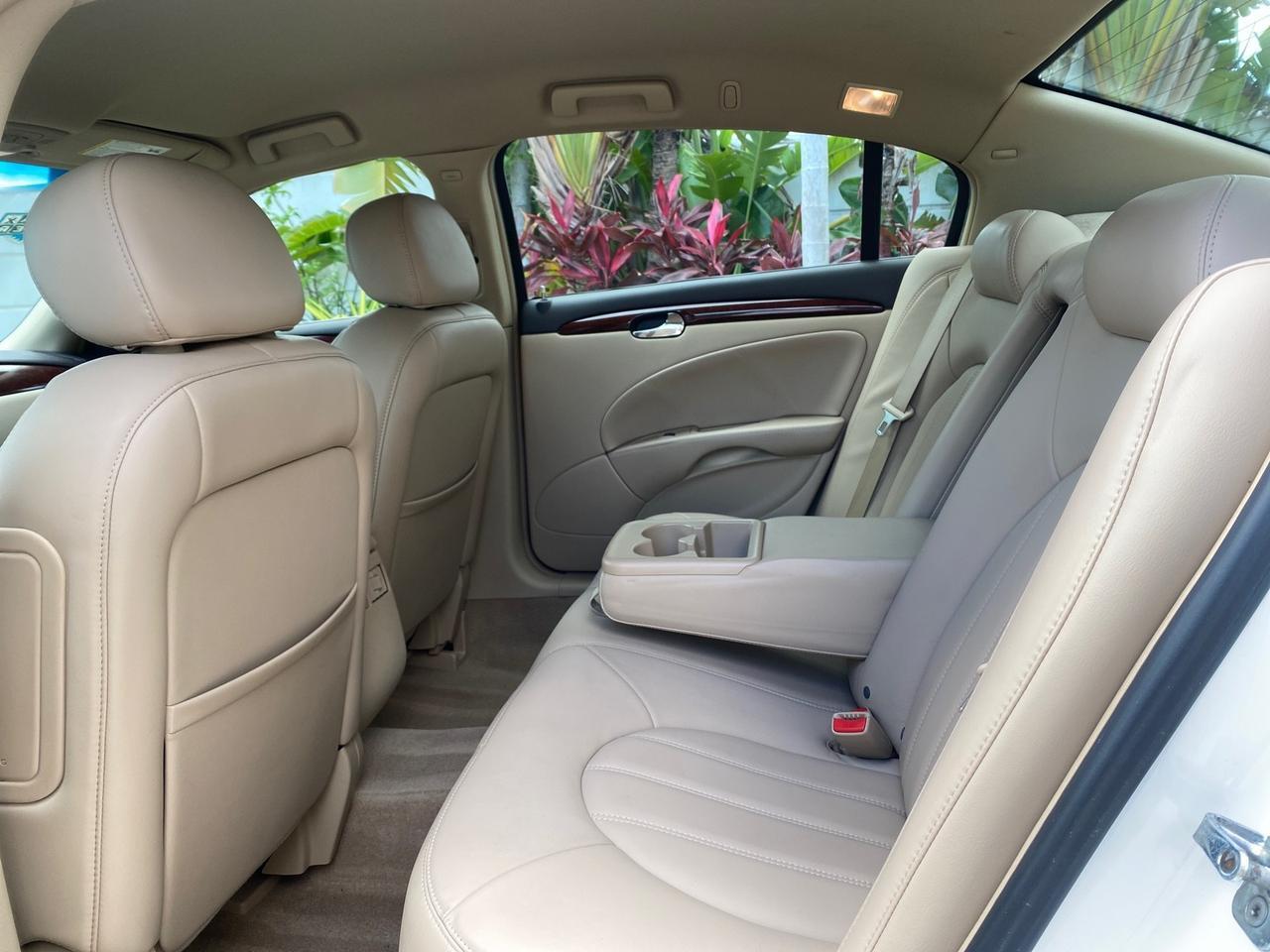 2008 Buick Lucerne CXL LOW MILES 40,989 1 OWNER Pompano Beach FL