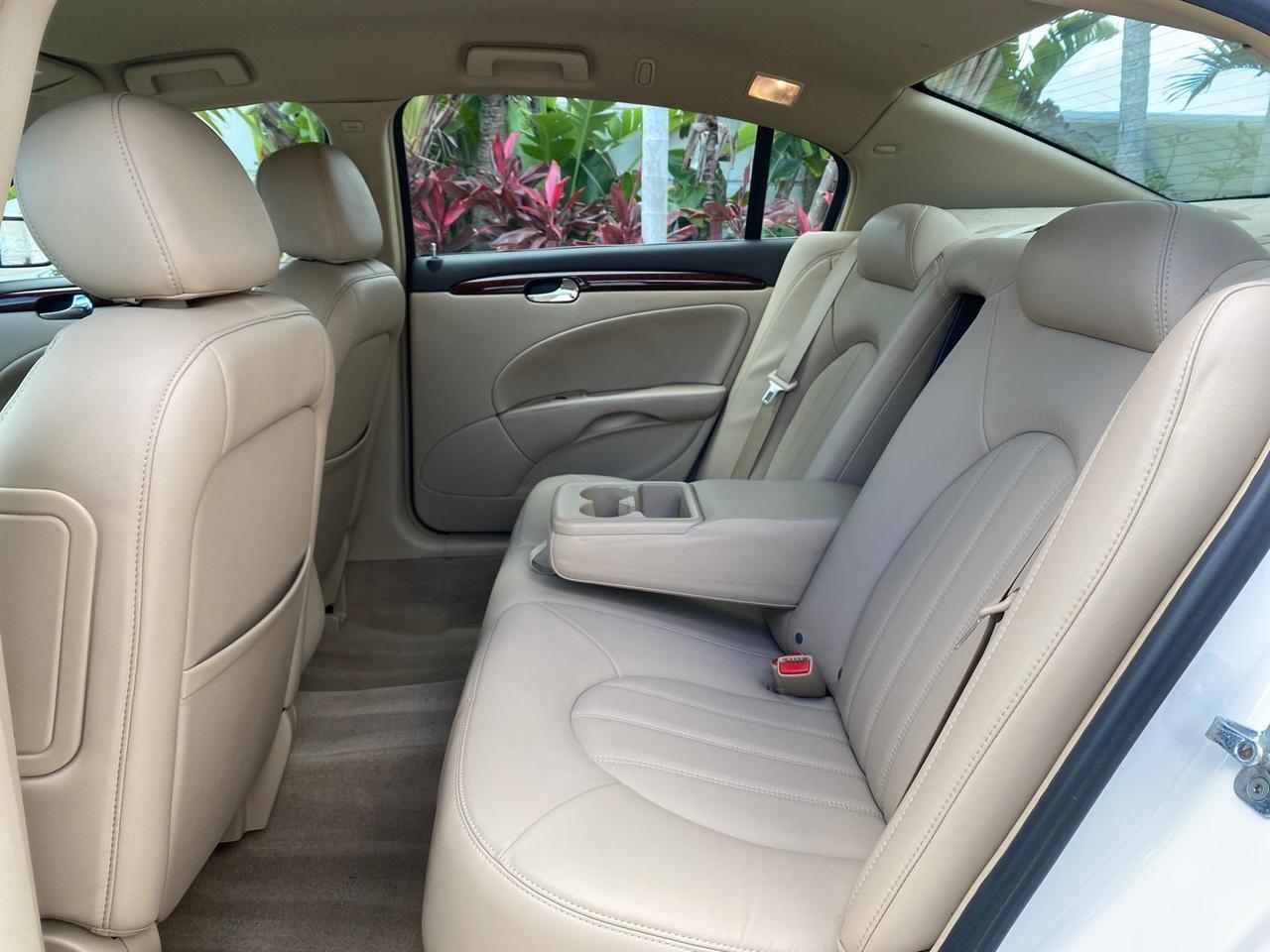 2008 Buick Lucerne CXL LOW MILES 40,989 1 OWNER Pompano Beach FL