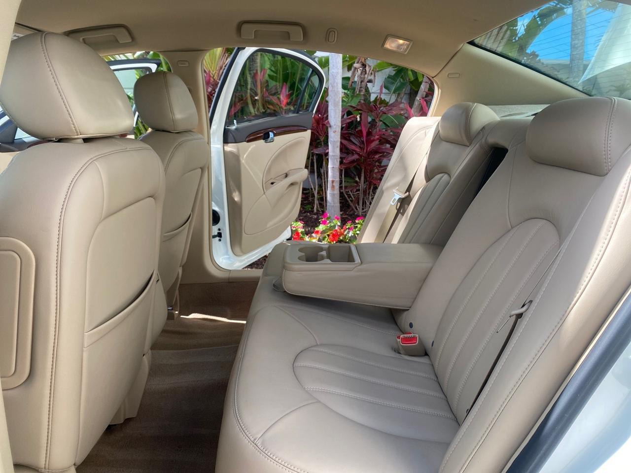 2008 Buick Lucerne CXL LOW MILES 40,989 1 OWNER Pompano Beach FL