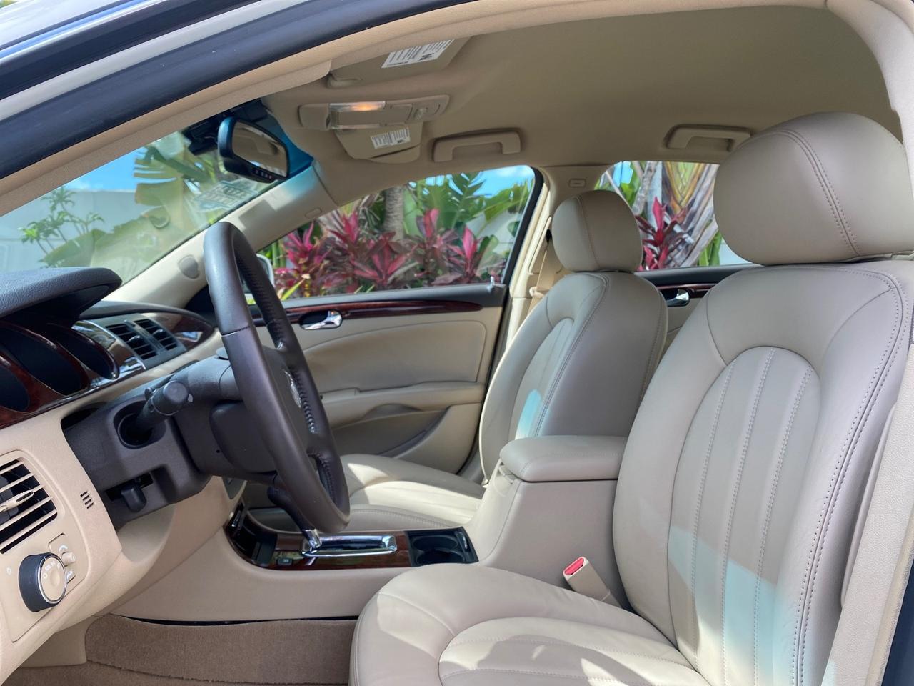 2008 Buick Lucerne CXL LOW MILES 40,989 1 OWNER Pompano Beach FL
