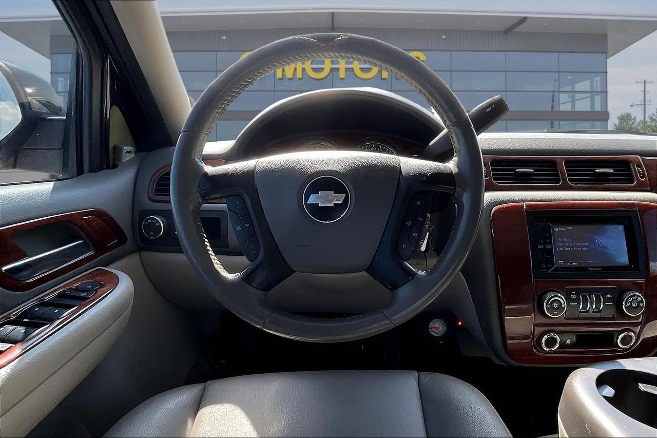 2008 CHEVROLET AVALANCHE 1500 Houston TX
