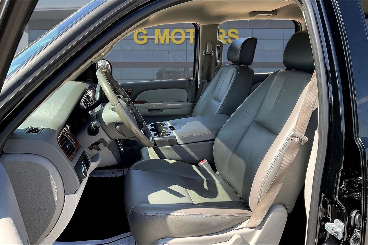 2008 CHEVROLET AVALANCHE 1500 Houston TX