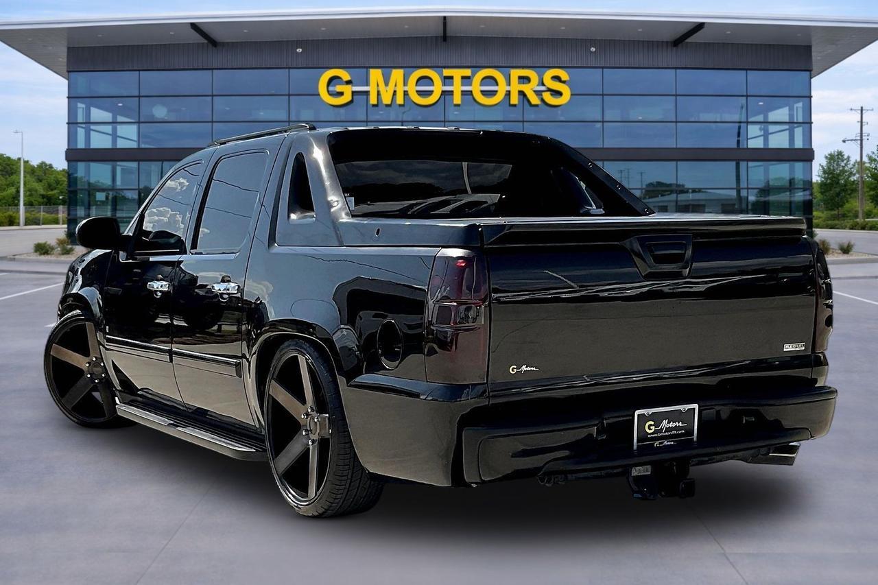 2008 CHEVROLET AVALANCHE 1500 Houston TX