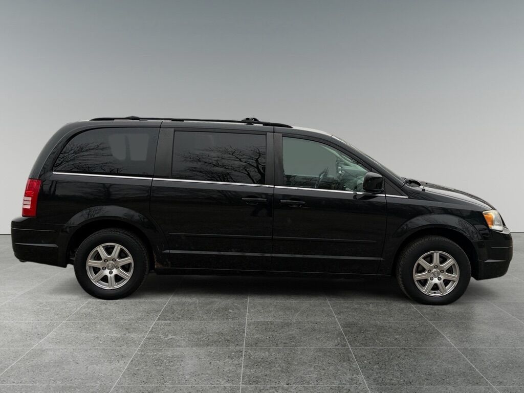 2008 CHRYSLER TOWN & COUNTRY TOURING Toledo OH