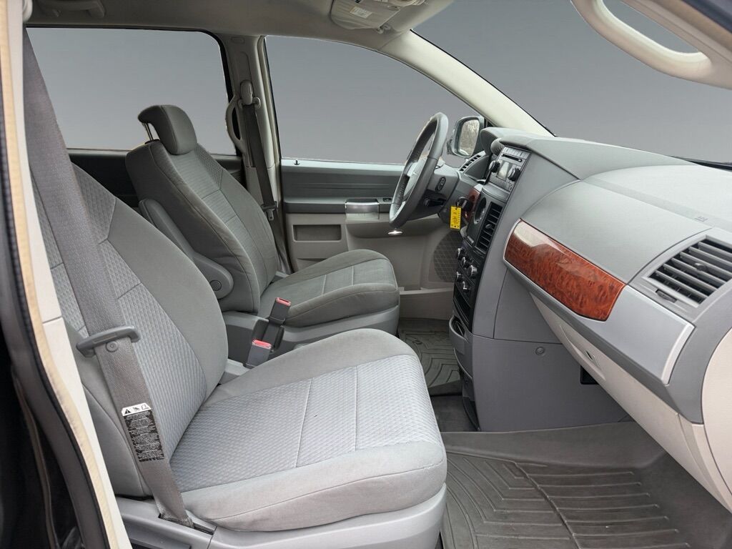 2008 CHRYSLER TOWN & COUNTRY TOURING Toledo OH