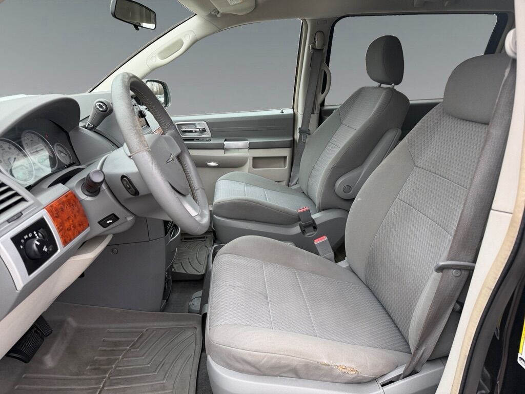 2008 CHRYSLER TOWN & COUNTRY TOURING Toledo OH