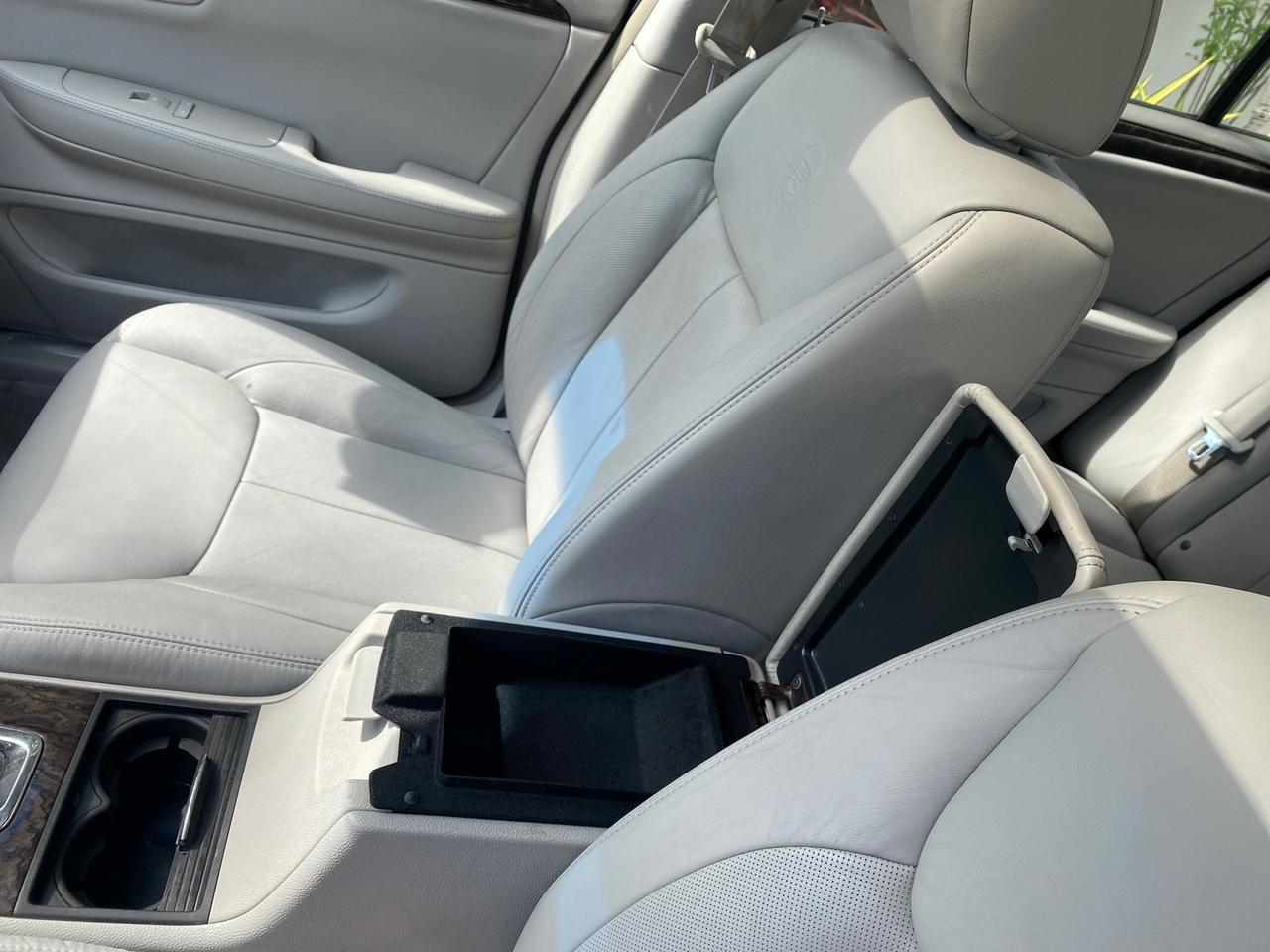 2008 Cadillac DTS LOW MILES 41,600 w/1SC Pompano Beach FL