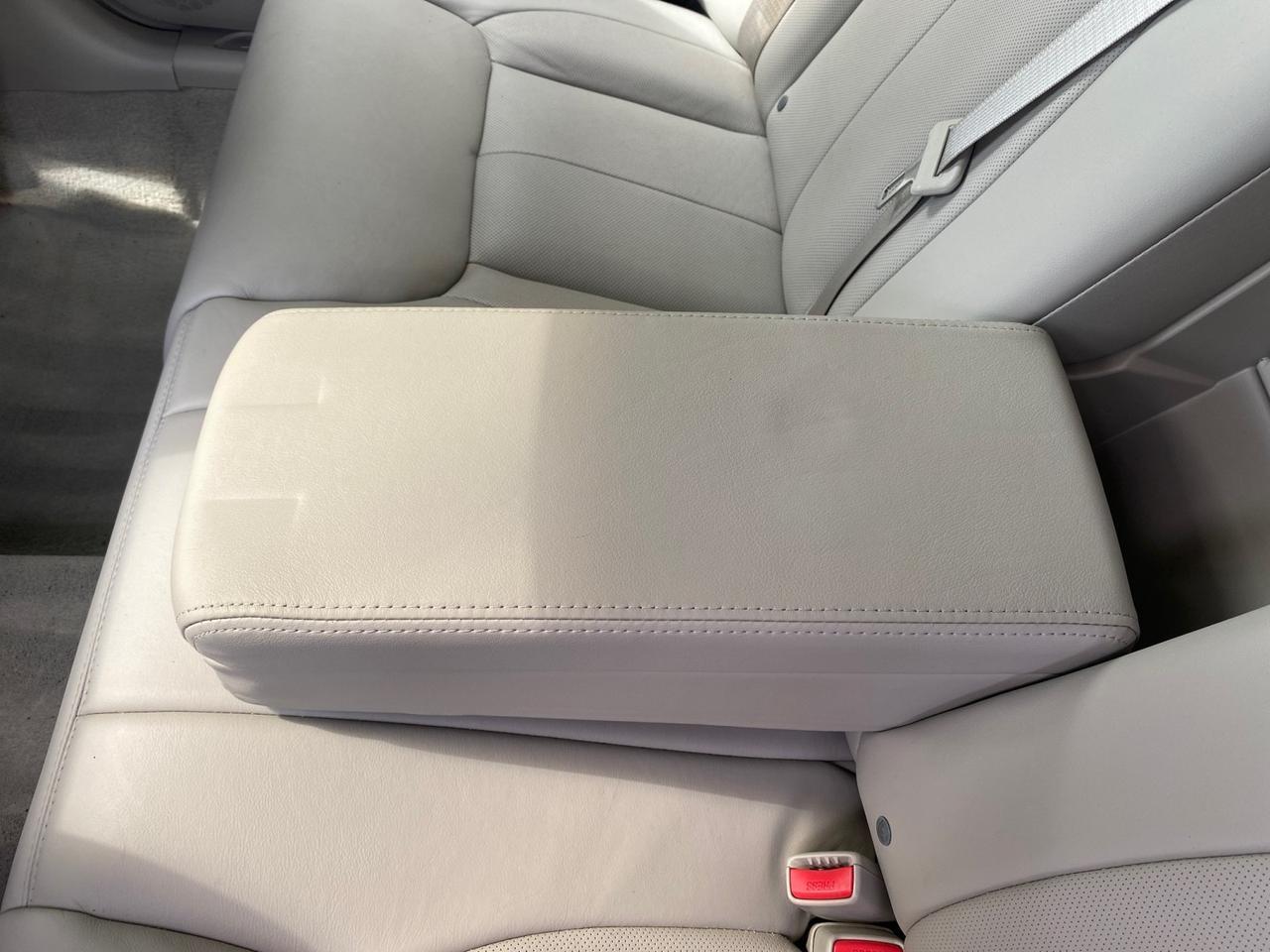 2008 Cadillac DTS LOW MILES 41,600 w/1SC Pompano Beach FL