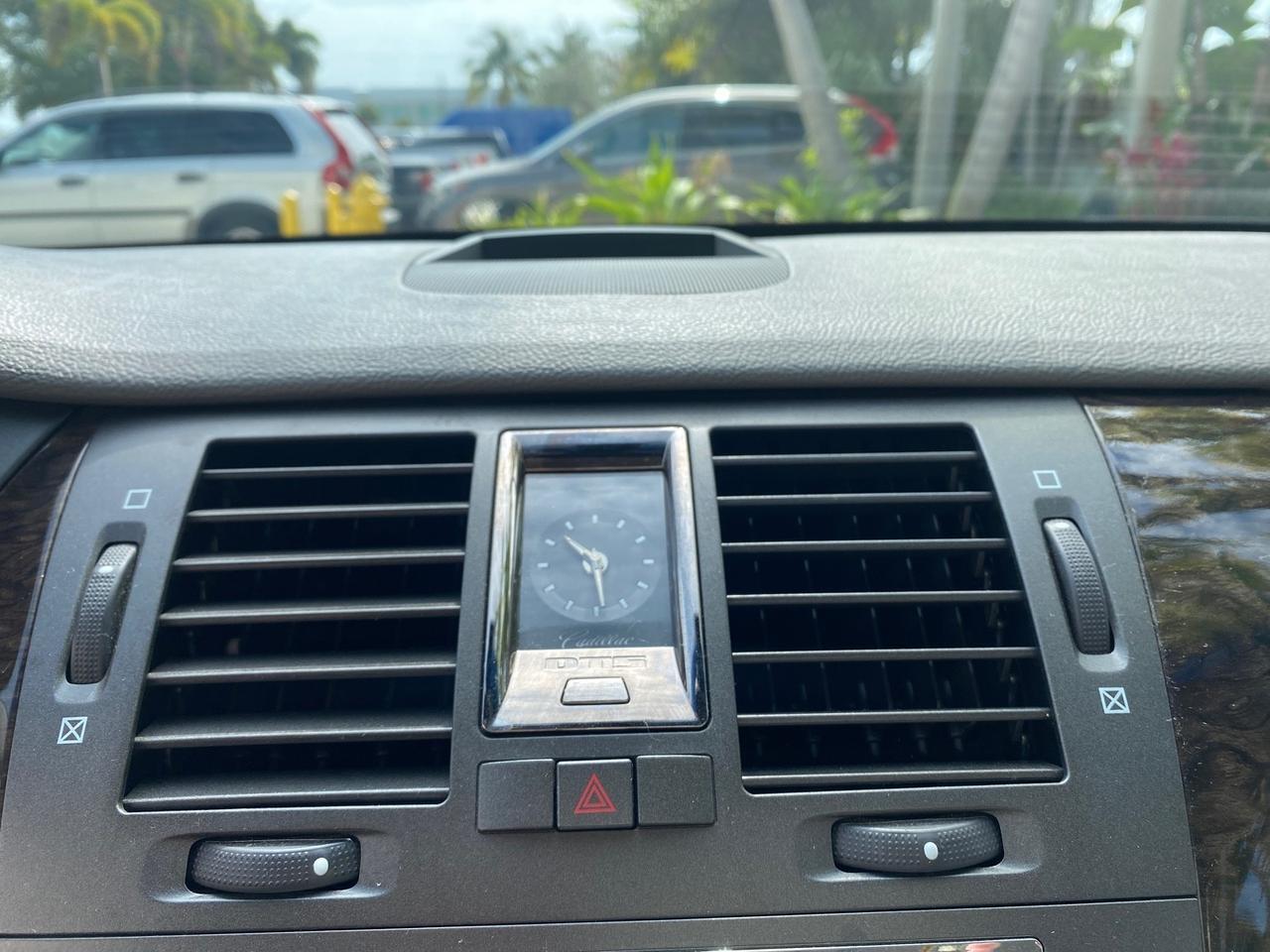 2008 Cadillac DTS LOW MILES 41,600 w/1SC Pompano Beach FL