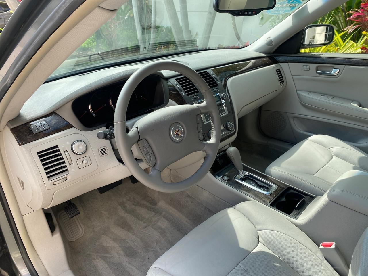 2008 Cadillac DTS LOW MILES 41,600 w/1SC Pompano Beach FL