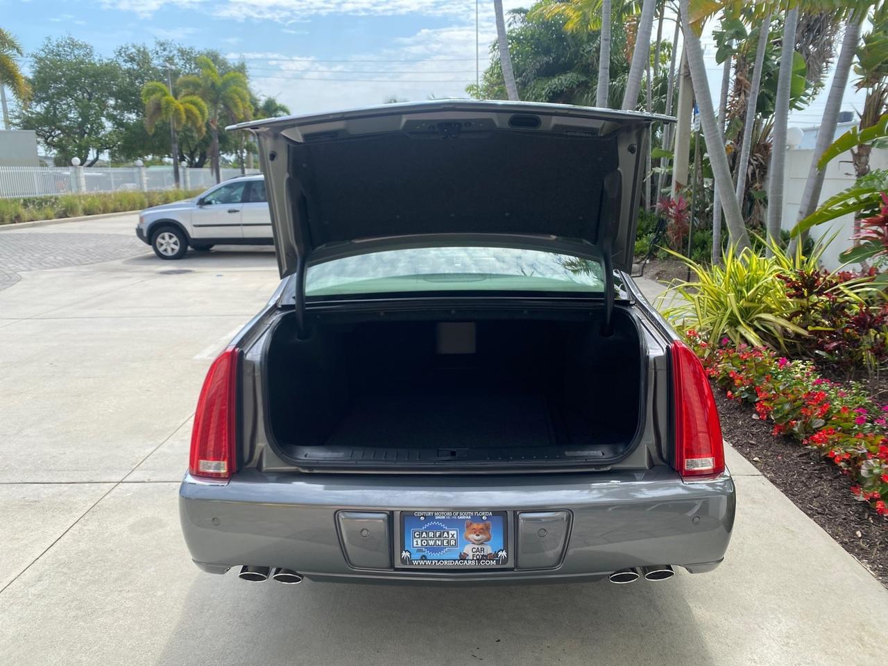 2008 Cadillac DTS LOW MILES 41,600 w/1SC Pompano Beach FL