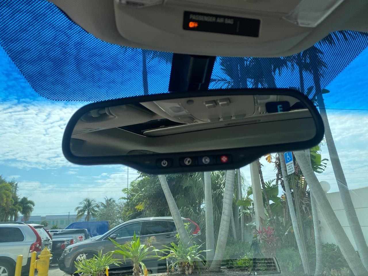 2008 Cadillac DTS LOW MILES 41,600 w/1SC Pompano Beach FL
