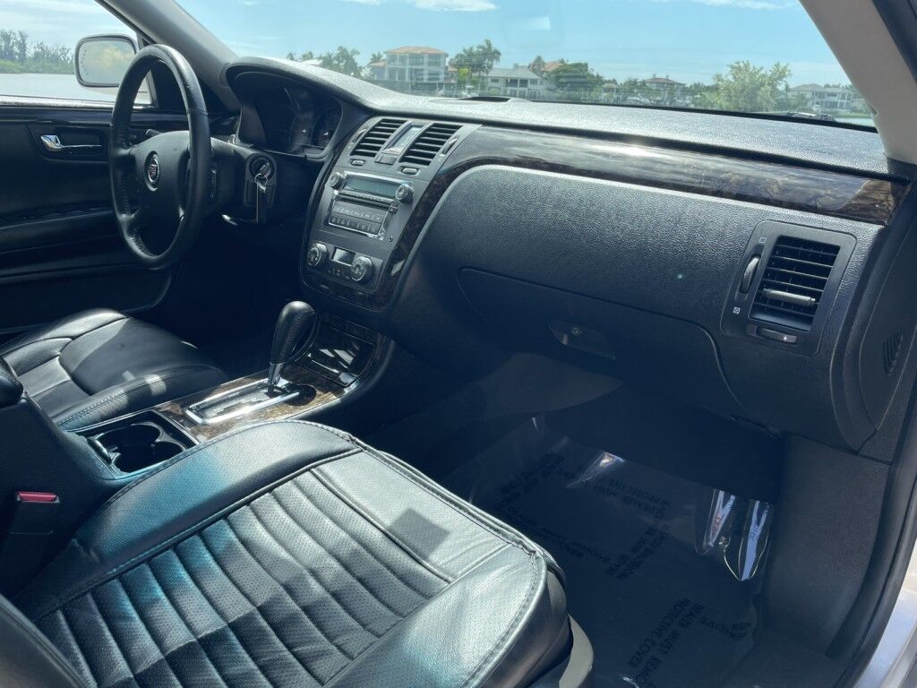 2008 Cadillac DTS w/1SC~CHROME GRILLE~FRONT BUCKET SEATS~LEATHER SEATS Sarasota FL