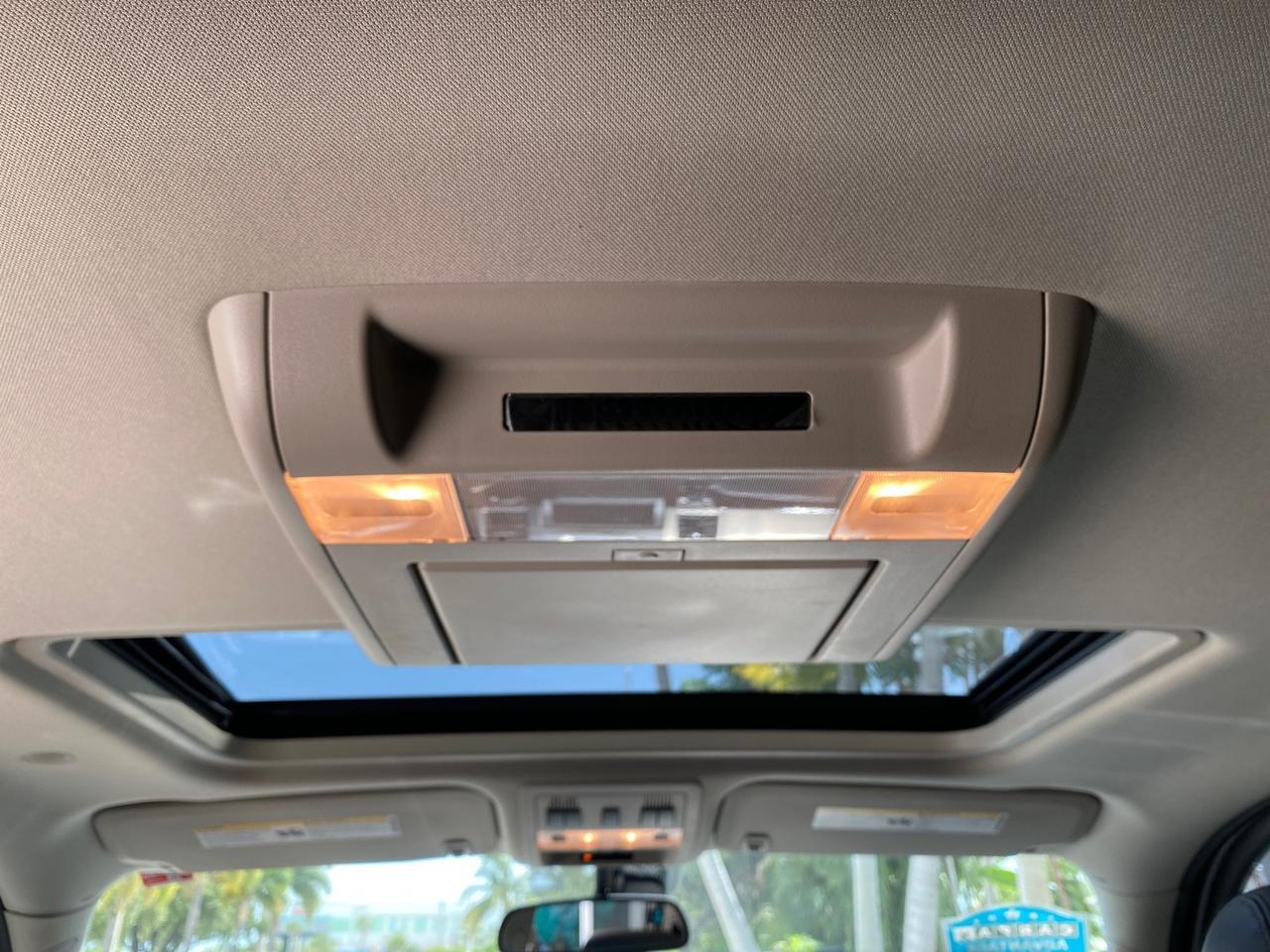 2008 Cadillac Escalade SUNROOF DVD LOW MILES 71,690 Pompano Beach FL
