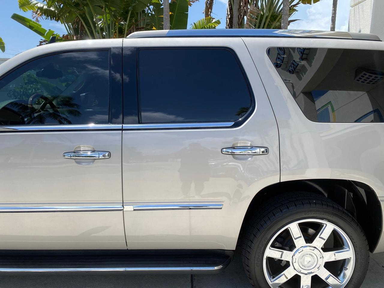 2008 Cadillac Escalade SUNROOF DVD LOW MILES 71,690 Pompano Beach FL