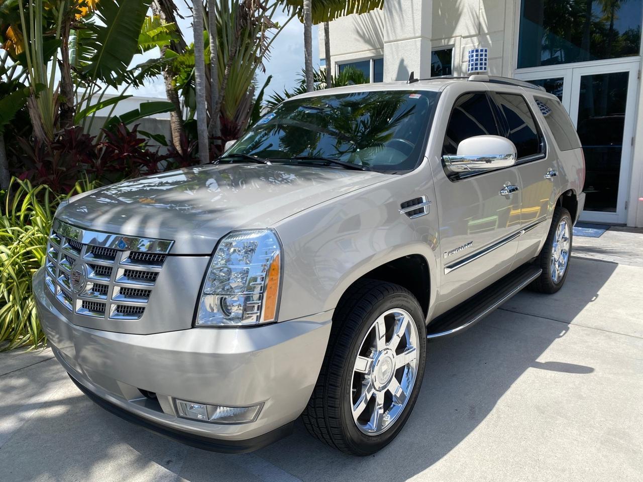 2008 Cadillac Escalade SUNROOF DVD LOW MILES 71,690 Pompano Beach FL