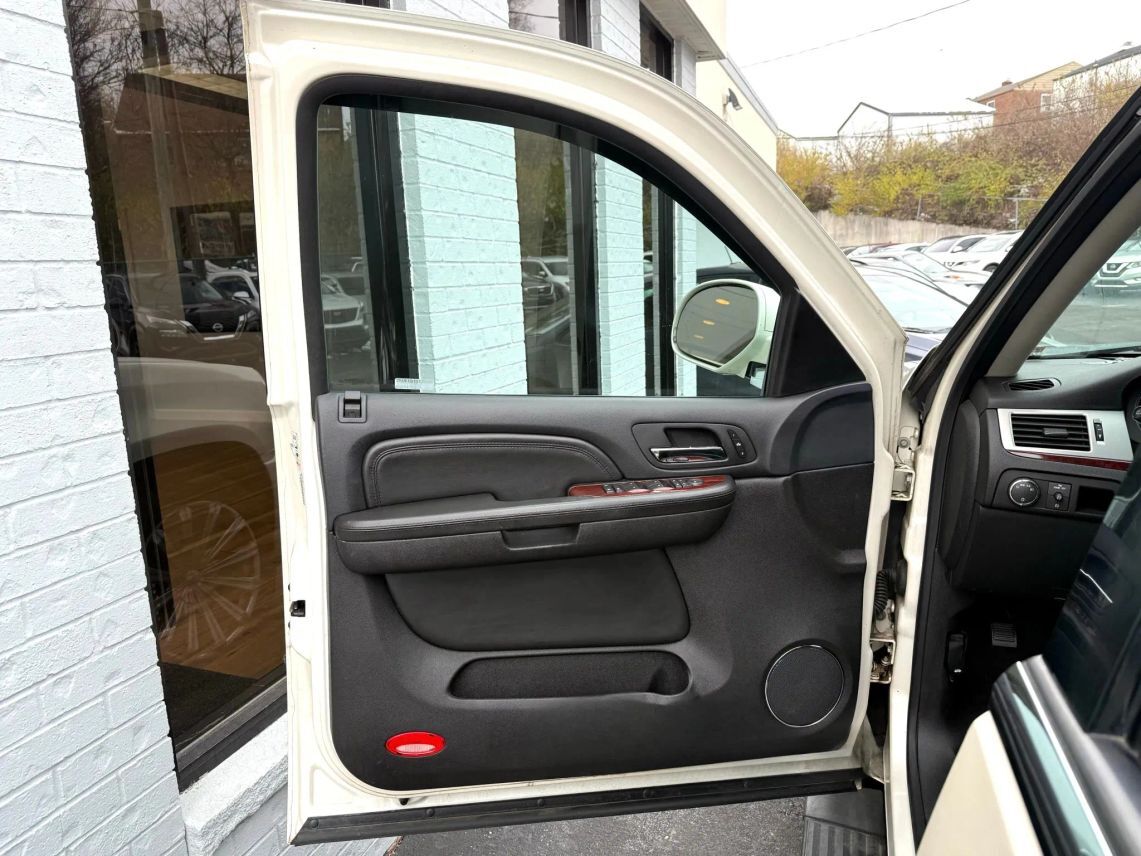 2008 Cadillac Escalade Sport Utility 4D Cincinnati OH