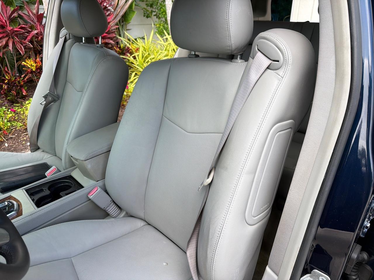 2008 Cadillac SRX SUNROOF LOW MILES 52,938 Pompano Beach FL