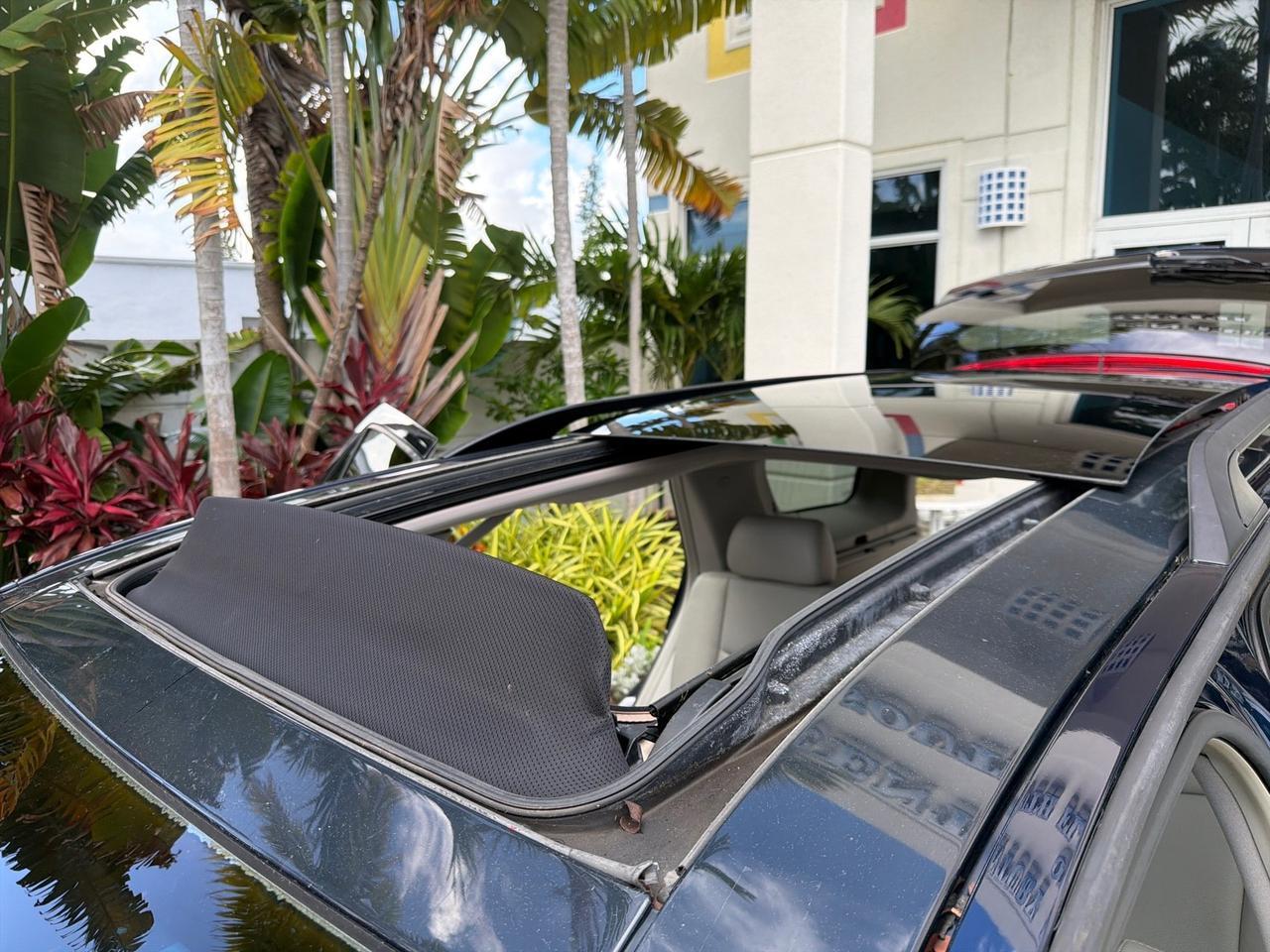 2008 Cadillac SRX SUNROOF LOW MILES 52,938 Pompano Beach FL