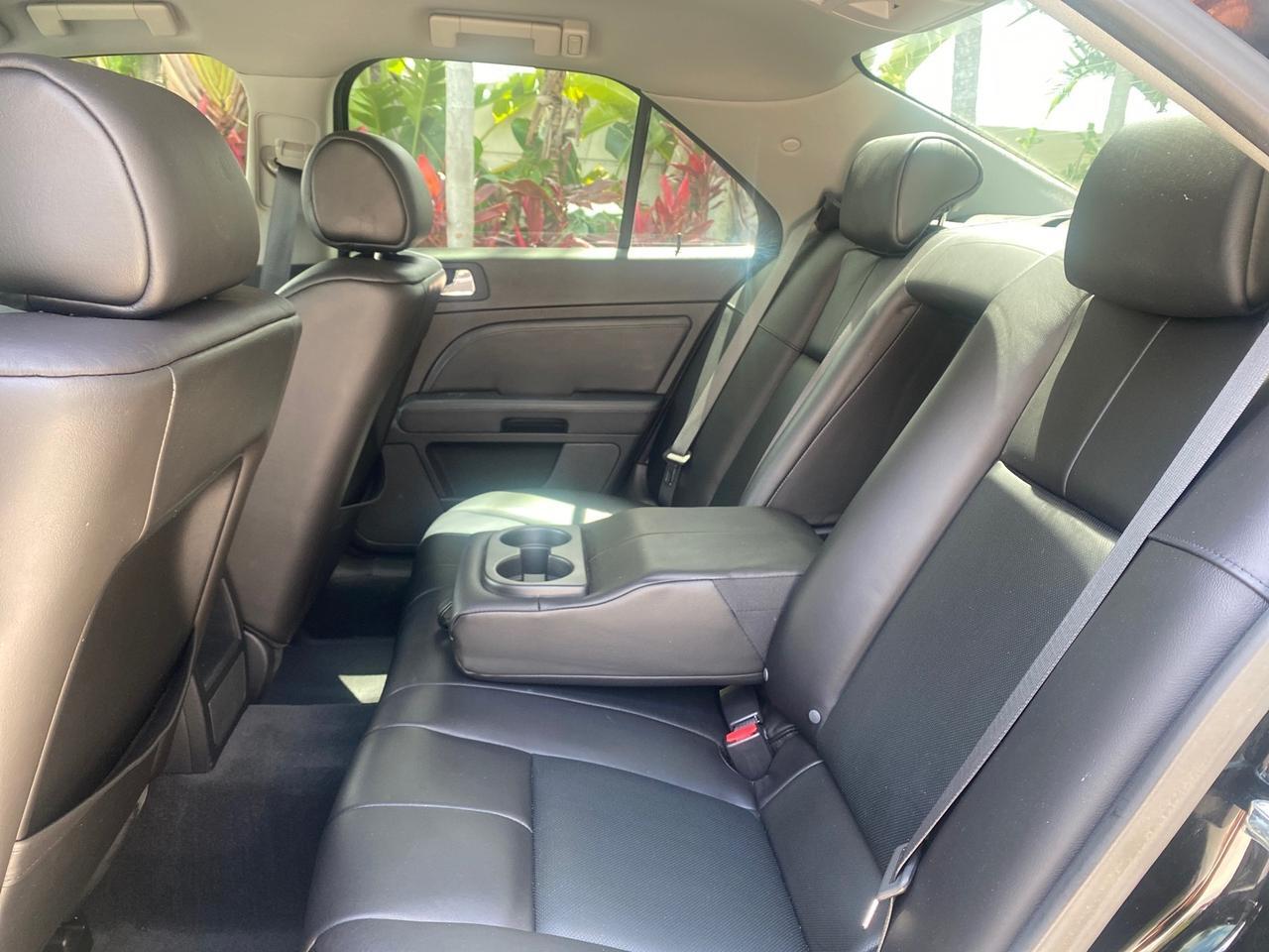 2008 Cadillac STS RWD 1 OWNERLOW MILES 39813 Pompano Beach FL