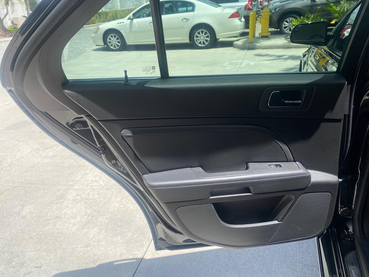 2008 Cadillac STS RWD 1 OWNERLOW MILES 39813 Pompano Beach FL