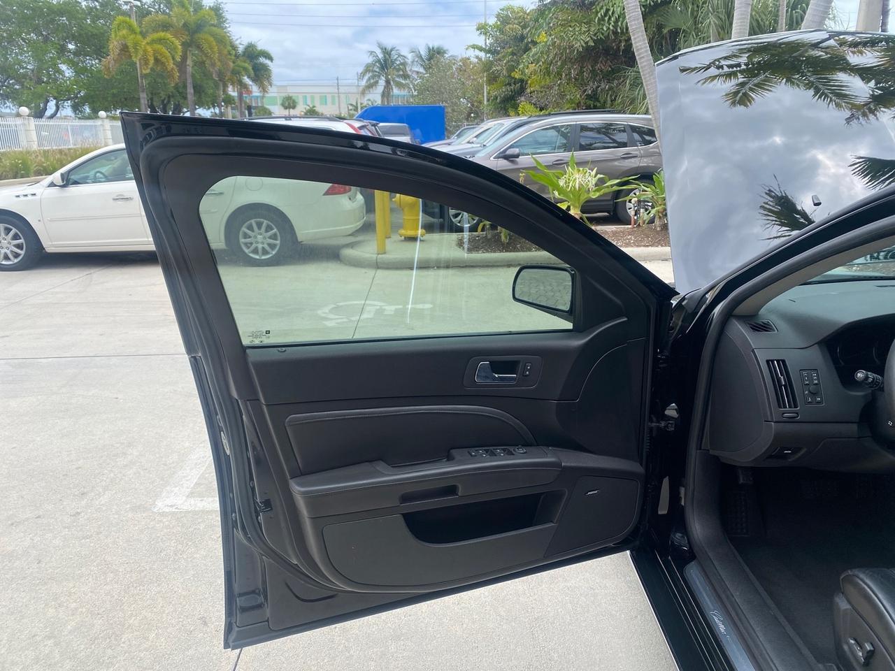 2008 Cadillac STS RWD 1 OWNERLOW MILES 39813 Pompano Beach FL