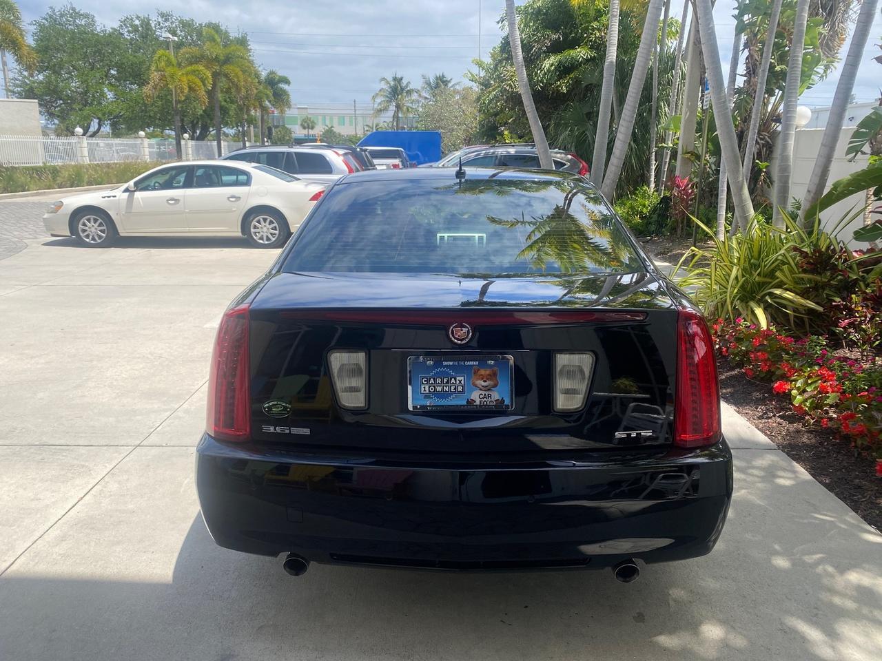 2008 Cadillac STS RWD 1 OWNERLOW MILES 39813 Pompano Beach FL