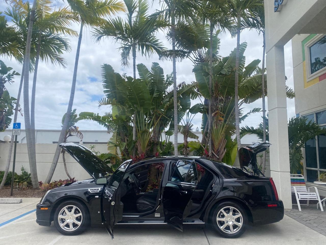 2008 Cadillac STS RWD 1 OWNERLOW MILES 39813 Pompano Beach FL