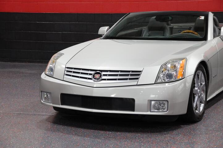 2008 Cadillac XLR 2dr Convertible Chicago IL