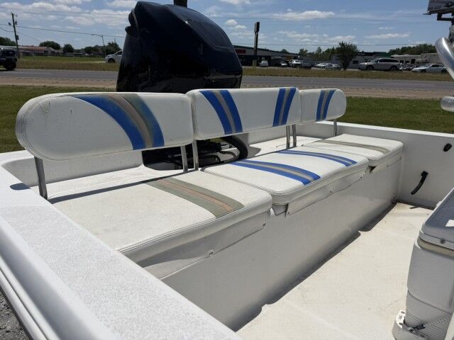 2008 Champion Boats 22 Bay w/200 Mercury Optimax Lafayette LA