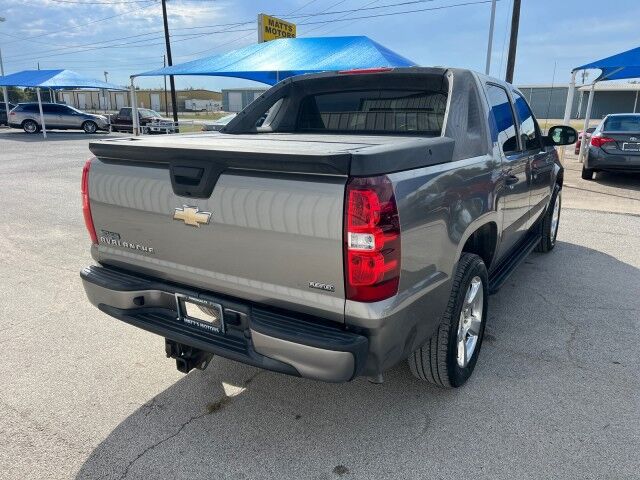 2008 Chevrolet Avalanche LTZ Gainesville TX