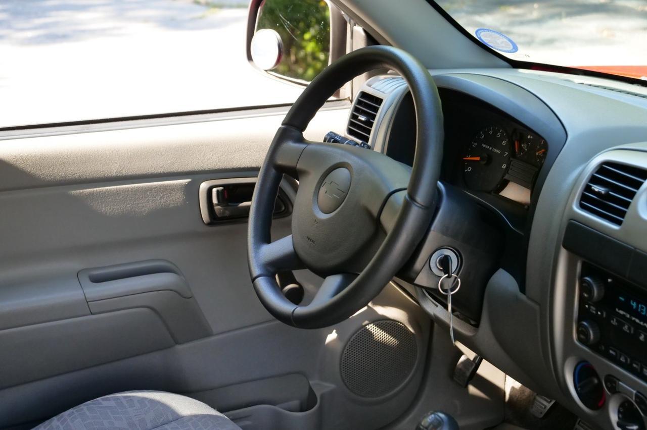 2008 Chevrolet Colorado LS / Manual / Regular Cab / CD Player! Lincolnton NC